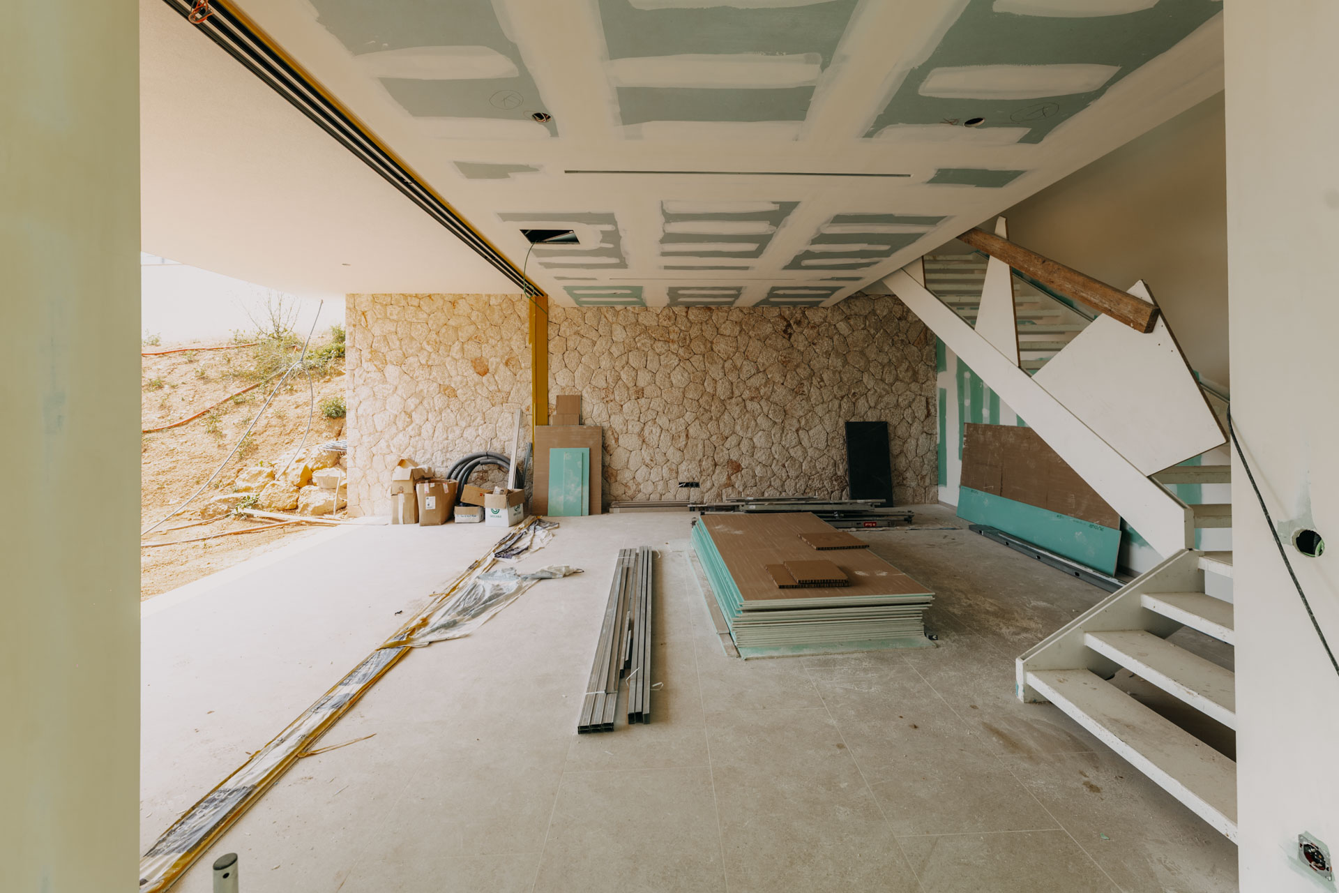 Samaniego_unique_properties-1