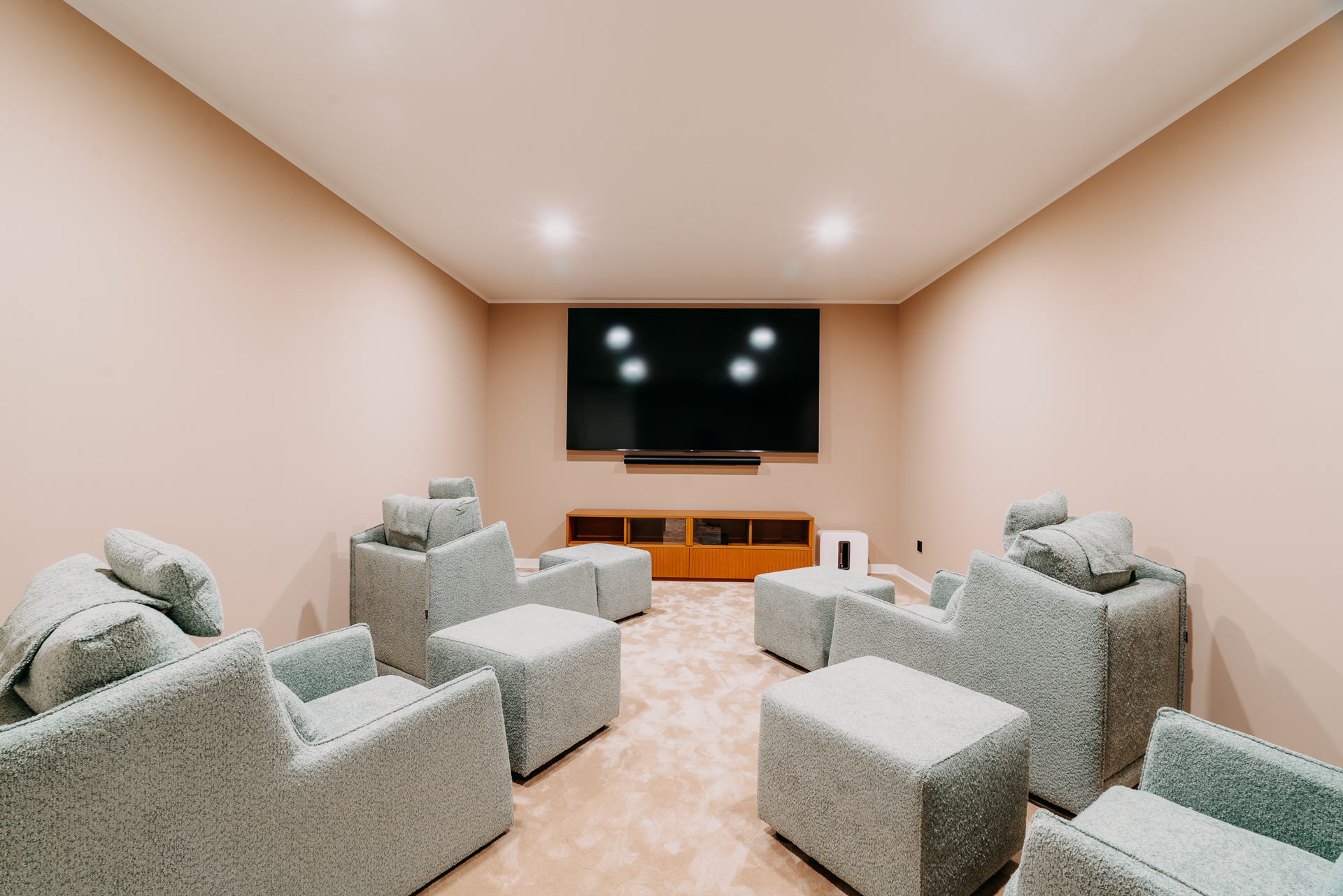 unique_properties_samaniego--28