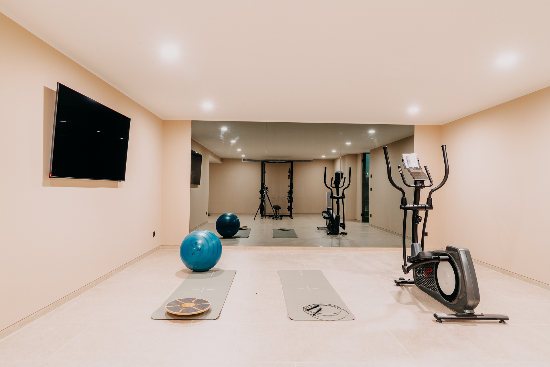 unique_properties_samaniego--30